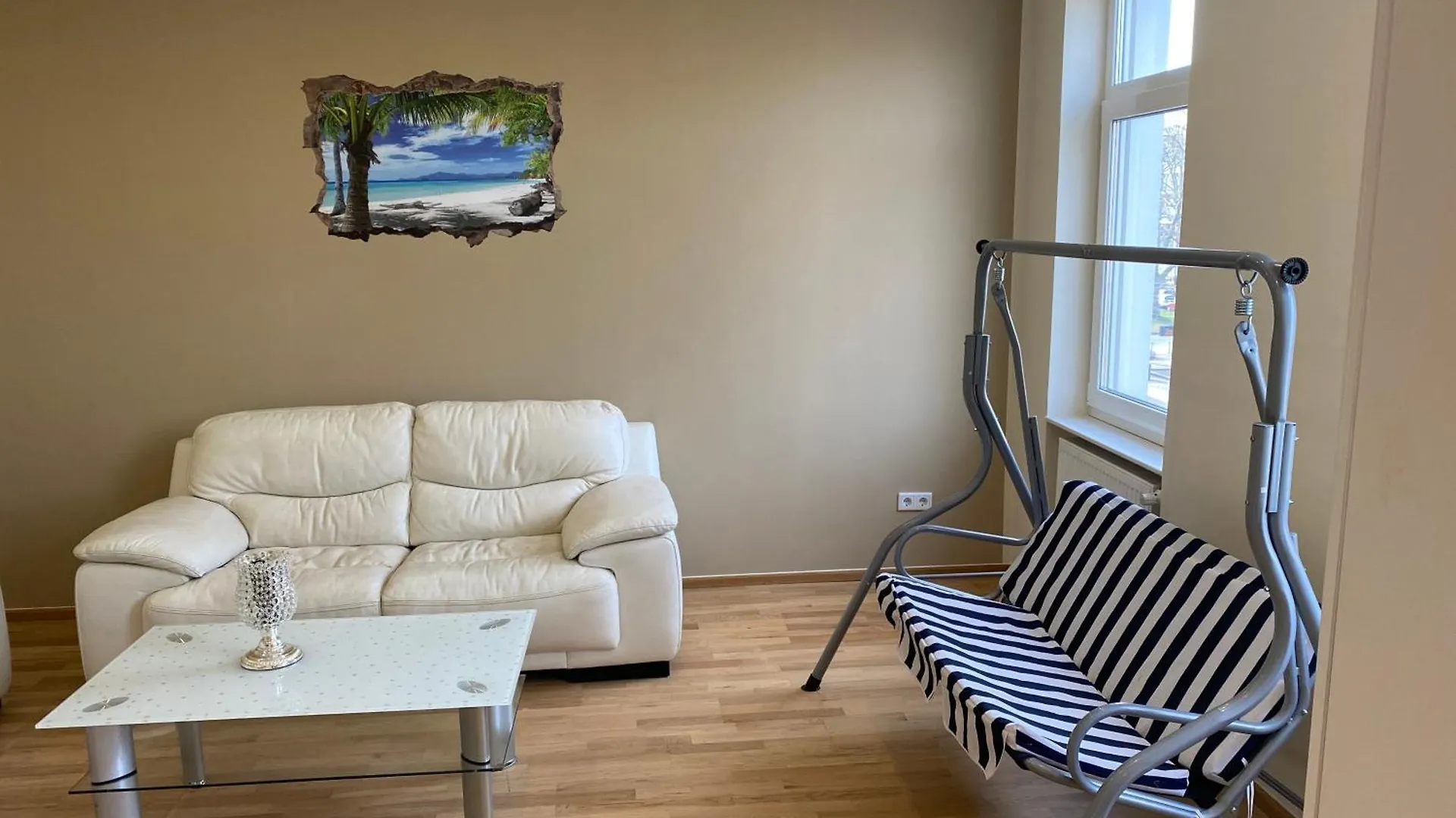 Zentrale 4 Zimmerwohnung Mit Kostenlosem Stellplatz Χαϊδελβέργη Διαμέρισμα
