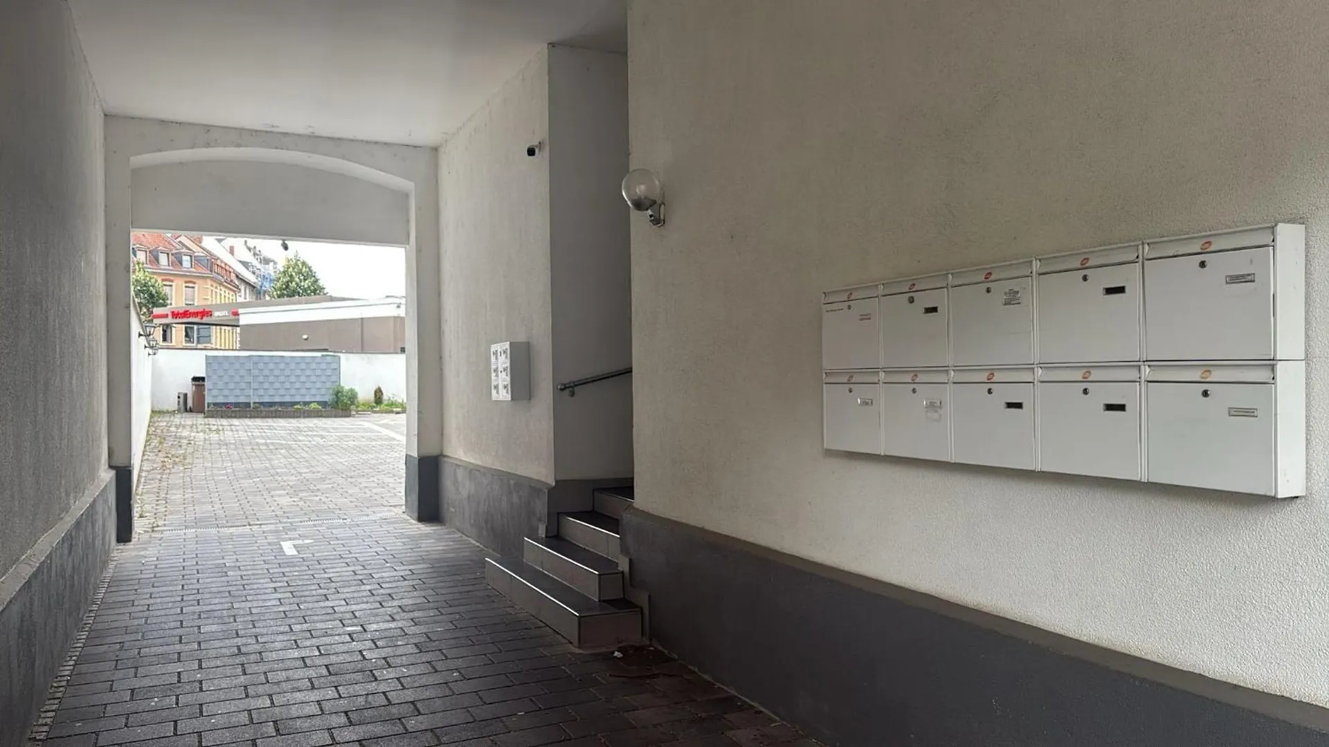 Zentrale 4 Zimmerwohnung Mit Kostenlosem Stellplatz Χαϊδελβέργη